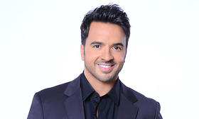 Luis Fonsi: Charity Work & Causes - Look to the Stars