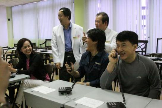 Jackie Chan answering phones at free hospital