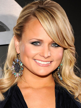 Miranda Lambert: Charity Work & Causes - Look to the Stars