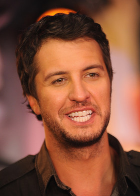 Luke Bryan to Perform at Dallas Cowboys Thanksgiving Game